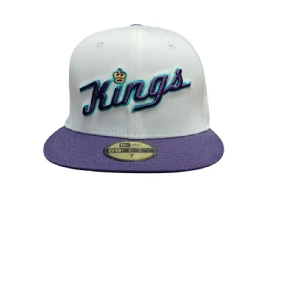 Queens Kings Hat Cap Fitted Mens‎ 7 White Purple Baseball New Era 59FIFTY Script